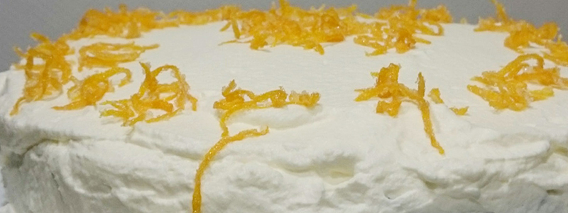 Sahnige Honig-Orangen-Torte