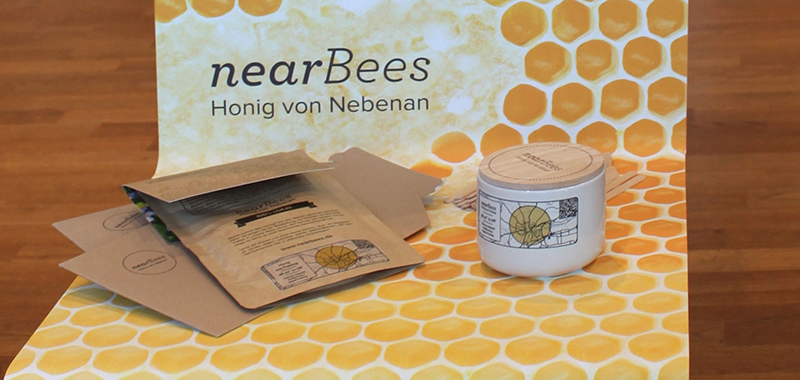 Honigtopf und Versandtasche von nearBees