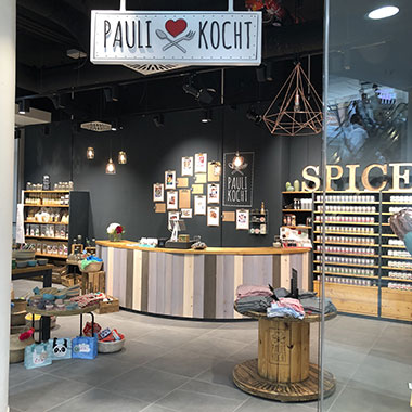 Ein Paulikocht Store