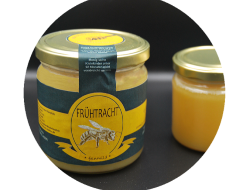 Cremiger Frühtrachthonig