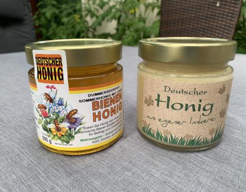Sommerhonig mit Linde, aromatisch runder Lindengeschmack - "der Sommer eingefangen im Honigglas"