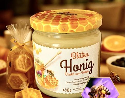 Cremiger Blütenhonig mit mild-blumigem Aroma. Zart streichfähig, 100 % naturbelassen.