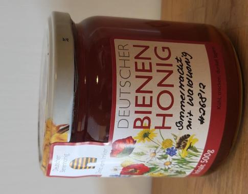 Sommertracht dunkel 