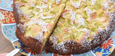 Rhababer-Honig Kuchen