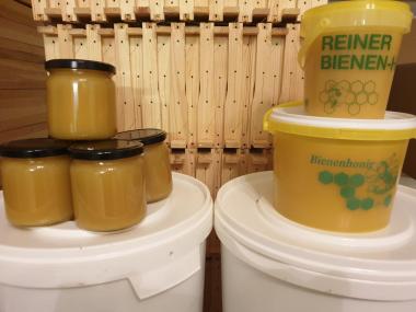 Deutscher Waldblüten Honig aus unserer Imkerei